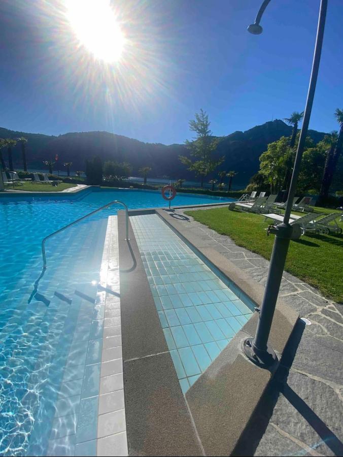 On The Lugano 5 *